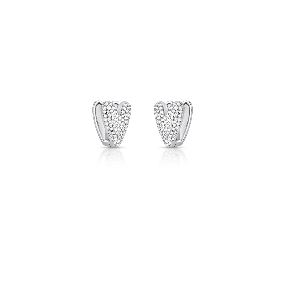 BRINCO ARGOLA ZIRCONIA CORACAO CURVO 15X10X11MM BAN. A RODIO /INCOLOR